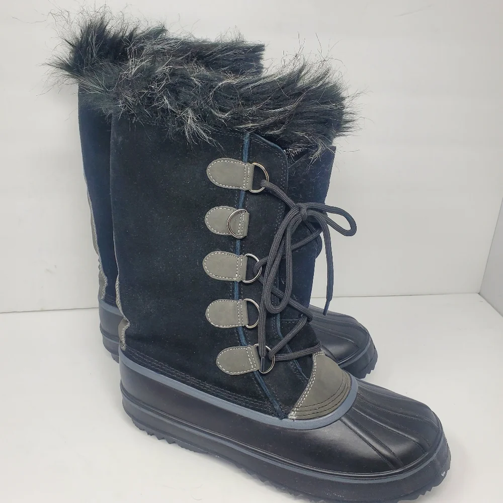 Xtreme quality footwear boots with faux fur New with tags attached